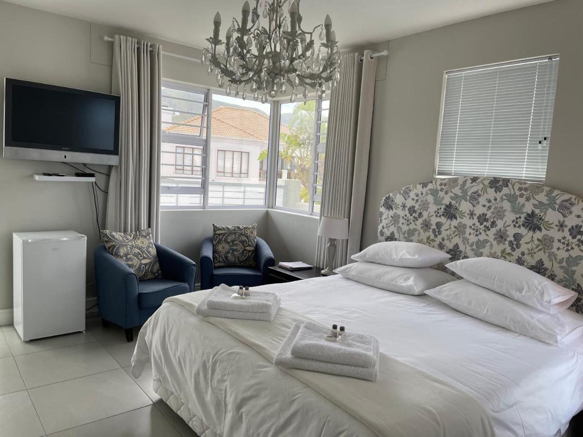 Vermont Hermanus - Views, Sunny, Right On The Sea Extérieur photo